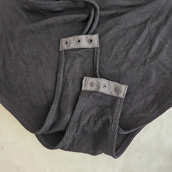 By.Dyln Danika Cutout Bodysuit Black DL0736 Size XS NWT Revolve - Picture 7 of 11